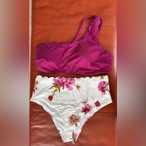 Cupshe Floral Bralette and Magenta Scalloped Bikini Set